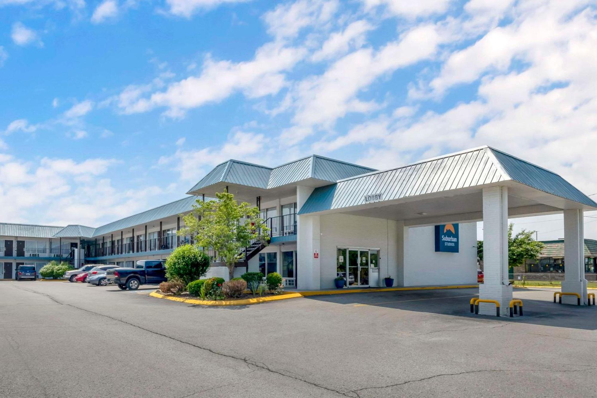 Suburban Studios Cookeville Bagian luar foto