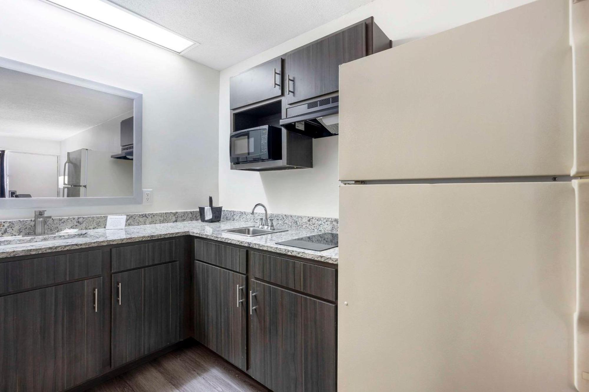 Suburban Studios Cookeville Bagian luar foto